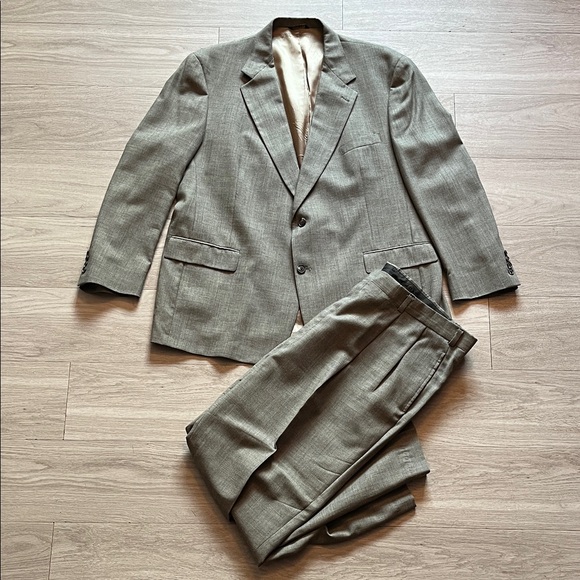 Classic Gray Vintage Men's Lined Suit